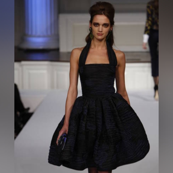 $5,000 OSCAR DE LA RENTA EXCLUSIVE BLACK BLUE SILK RUNWAY DRESS US XS - Picture 14 of 16
